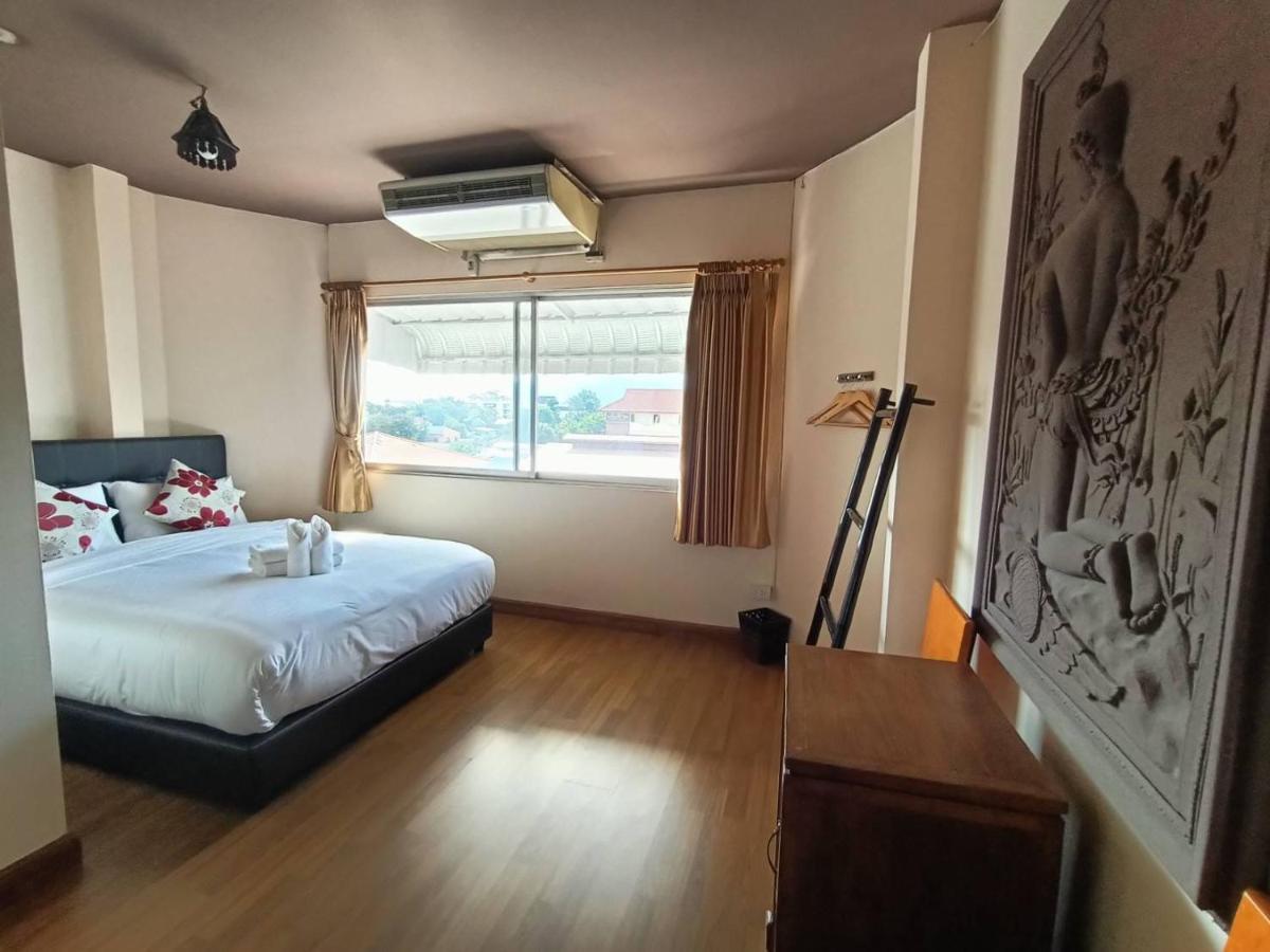 Soft Night Barzaar Hostel Chiang Mai Exterior foto